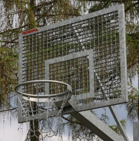 Basketbalová deska pozinkovaná, mřížkovaná, 90x120