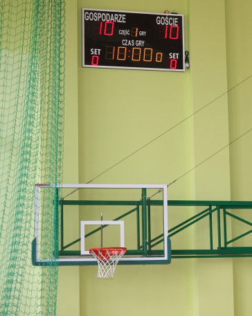 Basketbalová konstrukce sklopná od 220 do 550 cm